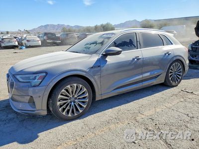 2019 AUDI E-TRON PRESTIGE WA1VABGE7KB017704 - główne zdjęcie licytacji z USA - miniatura