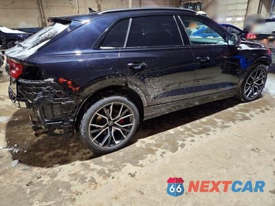 Trzecie zdjęcie samochodu z tyłu: 2021 AUDI SQ8 PRESTIGE VIN:WA1CWBF19MD015869 - miniatura