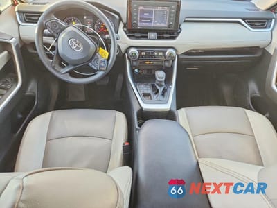 Zdjęcie 8 z 13 samochodu: 2022 TOYOTA RAV4 XLE VIN:2T3P1RFV4NW318936 - miniatura