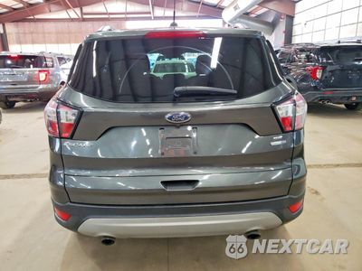 Zdjęcie 6 z 12 samochodu: 2018 FORD ESCAPE SE VIN:1FMCU9GD0JUC61570 - miniatura