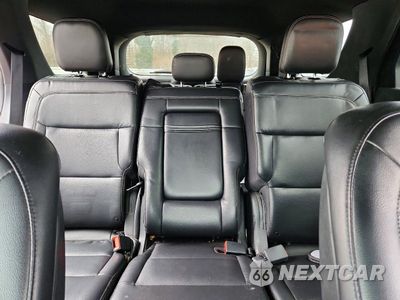Zdjęcie 10 z 13 samochodu: 2020 FORD EXPLORER XLT VIN:1FMSK8DH6LGA47056 - miniatura