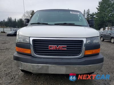 Piąte zdjęcie samochodu w środku: 2017 GMC SAVANA 2500 DELIVERY VAN VIN:1GTW7AFF5H1338409 - miniatura