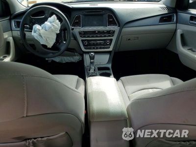 Zdjęcie 8 z 12 samochodu: 2016 HYUNDAI SONATA SE VIN:5NPE24AF8GH285599 - miniatura