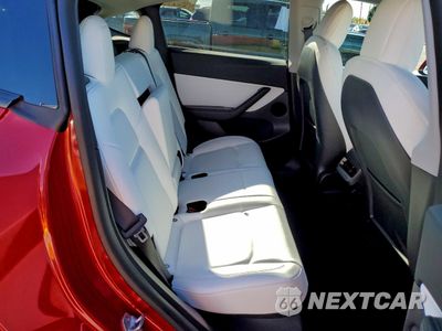 Zdjęcie 10 z 14 samochodu: 2022 TESLA MODEL Y VIN:7SAYGDEE2NF343799 - miniatura