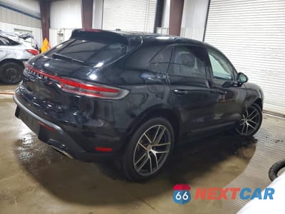 Trzecie zdjęcie samochodu z tyłu: 2025 PORSCHE MACAN BASE VIN:WP1AA2A59SLB06681 - miniatura