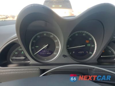 Zdjęcie 9 z 12 samochodu: 2003 MERCEDES-BENZ SL 500R VIN:WDBSK75F63F007334 - miniatura