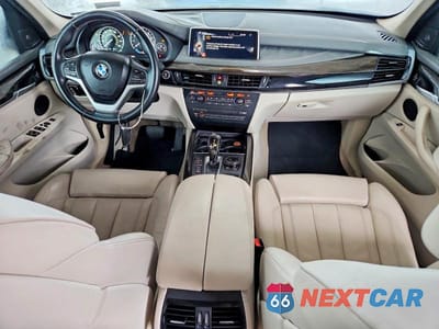 Zdjęcie 8 z 12 samochodu: 2014 BMW X5 XDRIVE50I VIN:5UXKR6C57E0C02139 - miniatura