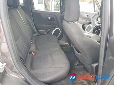 Zdjęcie 10 z 11 samochodu: 2018 JEEP RENEGADE LATITUDE VIN:ZACCJABB4JPJ24506 - miniatura