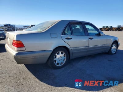 Trzecie zdjęcie samochodu z tyłu: 1996 MERCEDES-BENZ S 320W VIN:WDBGA32E5TA316951 - miniatura