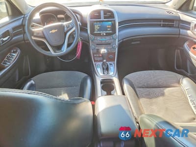 Zdjęcie 8 z 13 samochodu: 2013 CHEVROLET MALIBU 1LT VIN:1G11C5SAXDU119664 - miniatura