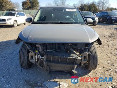 Piąte zdjęcie samochodu w środku: 2021 HYUNDAI VENUE SE VIN:KMHRB8A31MU089533 - miniatura