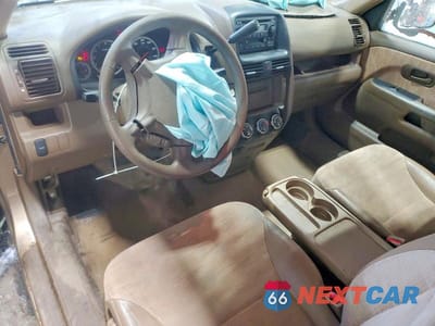 Zdjęcie 8 z 13 samochodu: 2003 HONDA CR-V LX VIN:SHSRD78423U142120 - miniatura