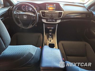 Zdjęcie 8 z 12 samochodu: 2015 HONDA ACCORD SPORT VIN:1HGCR2F59FA019717 - miniatura