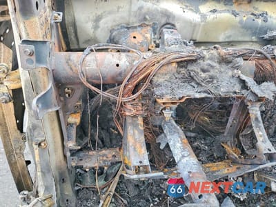 Zdjęcie 9 z 11 samochodu: 2021 GMC SIERRA K1500 DENALI VIN:3GTU9FET3MG223146 - miniatura