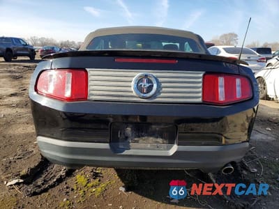 Zdjęcie 6 z 12 samochodu: 2010 FORD MUSTANG VIN:1ZVBP8EN3A5133117 - miniatura
