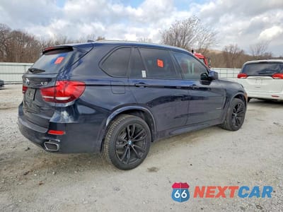 Trzecie zdjęcie samochodu z tyłu: 2017 BMW X5 SDRIVE35I VIN:5UXKR2C38H0X07275 - miniatura