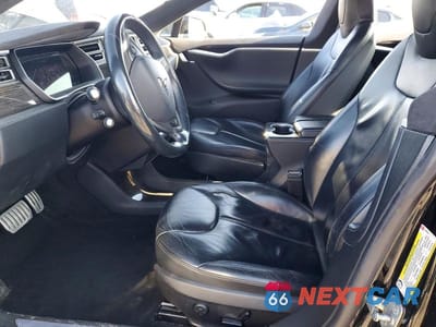 Zdjęcie 7 z 13 samochodu: 2015 TESLA MODEL S P85D VIN:5YJSA1H46FF085360 - miniatura