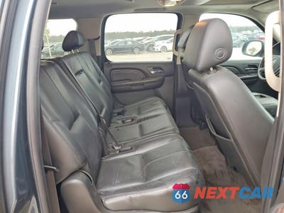 Zdjęcie 11 z 13 samochodu: 2008 GMC YUKON XL DENALI VIN:1GKFK66878J138696 - miniatura