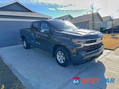 2025 CHEVROLET SILVERADO K1500 LT 1GCUKDED8SZ171415 - główne zdjęcie licytacji z USA - miniatura
