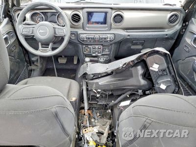 Zdjęcie 8 z 14 samochodu: 2018 JEEP WRANGLER UNLIMITED SPORT VIN:1C4HJXDG4JW292735 - miniatura