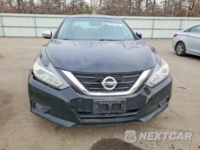 Piąte zdjęcie samochodu w środku: 2018 NISSAN ALTIMA VIN:1N4AL3AP0JC198836 - miniatura