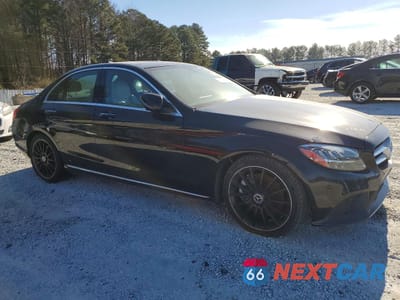 Czwarte zdjęcie samochodu z boku: 2021 MERCEDES-BENZ C 300 VIN:W1KWF8DB8MR652486 - miniatura