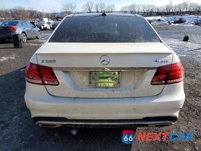 Zdjęcie 6 z 12 samochodu: 2016 MERCEDES-BENZ E 350 4MATIC VIN:WDDHF8JB8GB221690 - miniatura