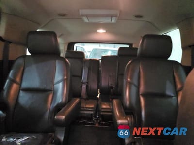Zdjęcie 10 z 14 samochodu: 2014 CHEVROLET SUBURBAN K1500 LTZ VIN:1GNSKKE7XER135355 - miniatura
