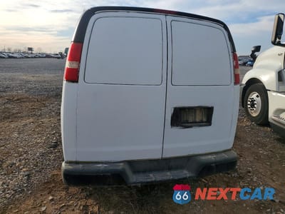 Zdjęcie 6 z 13 samochodu: 2021 CHEVROLET EXPRESS G2500 REFRIGERATED DELIVERY VAN VIN:1GCWGBFP2M1238583 - miniatura