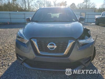 Piąte zdjęcie samochodu w środku: 2019 NISSAN KICKS S VIN:3N1CP5CU6KL528624 - miniatura