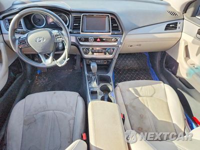 Zdjęcie 8 z 13 samochodu: 2018 HYUNDAI SONATA SE VIN:5NPE24AF3JH618167 - miniatura