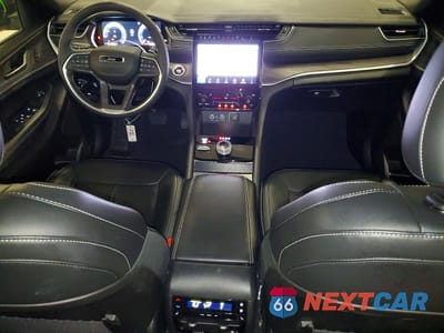 Zdjęcie 8 z 13 samochodu: 2025 JEEP GRAND CHEROKEE L LIMITED VIN:1C4RJKBG1S8683499 - miniatura