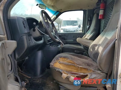 Zdjęcie 7 z 14 samochodu: 2007 CHEVROLET EXPRESS G1500 UTILITY / SERVICE VAN VIN:1GCFG15X371149301 - miniatura