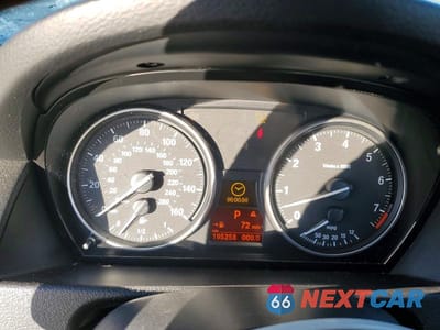 Zdjęcie 9 z 13 samochodu: 2014 BMW X1 VIN:WBAVL1C53EVY10014 - miniatura