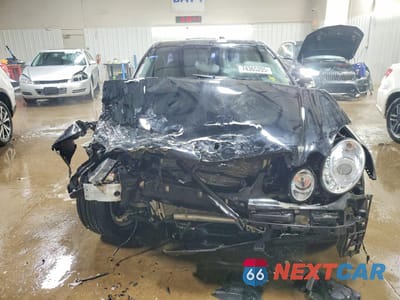 Piąte zdjęcie samochodu w środku: 2005 MERCEDES-BENZ E 500 VIN:WDBUF70J55A635815 - miniatura