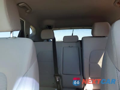 Zdjęcie 10 z 14 samochodu: 2020 HYUNDAI TUCSON LIMITED VIN:KM8J33AL5LU145632 - miniatura