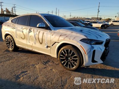 Czwarte zdjęcie samochodu z boku: 2024 BMW X6 XDRIVE40I VIN:5UX33EX09R9S37570 - miniatura