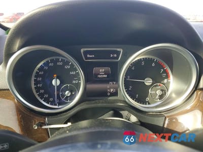 Zdjęcie 9 z 12 samochodu: 2015 MERCEDES-BENZ ML 350 VIN:4JGDA5JB0FA619174 - miniatura