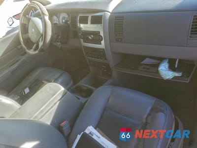 Zdjęcie 8 z 12 samochodu: 2004 DODGE DURANGO LIMITED VIN:1D8HD58D24F177004 - miniatura
