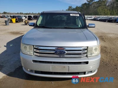 Piąte zdjęcie samochodu w środku: 2010 FORD FLEX LIMITED VIN:2FMHK6DT1ABA38689 - miniatura