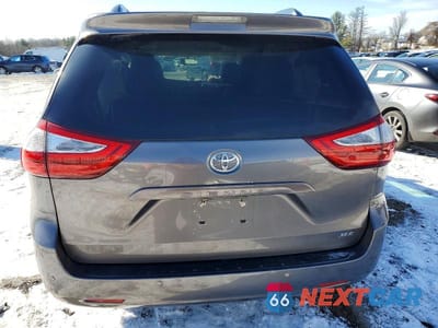 Zdjęcie 6 z 13 samochodu: 2017 TOYOTA SIENNA VIN:5TDYZ3DC8HS878461 - miniatura