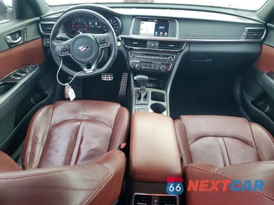 Zdjęcie 8 z 12 samochodu: 2017 KIA OPTIMA VIN:5XXGW4L25HG125877 - miniatura