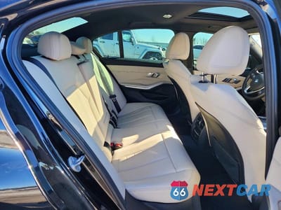 Zdjęcie 10 z 12 samochodu: 2021 BMW 330I VIN:3MW5R1J00M8B49114 - miniatura