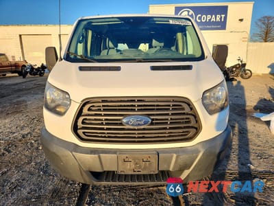 Piąte zdjęcie samochodu w środku: 2017 FORD TRANSIT T-250 VIN:1FTYR1ZMXHKB37130 - miniatura