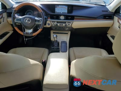Zdjęcie 8 z 12 samochodu: 2016 LEXUS ES 300H VIN:JTHBW1GG0G2127795 - miniatura
