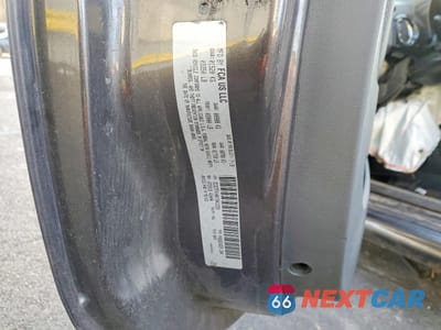 Zdjęcie 13 z 14 samochodu: 2019 FIAT 500 POP VIN:3C3CFFKH0KT841229 - miniatura