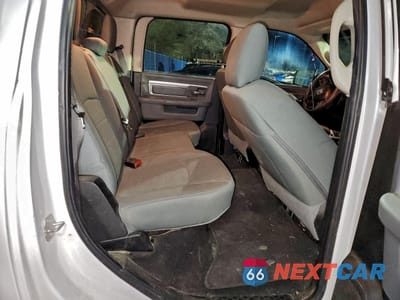 Zdjęcie 11 z 14 samochodu: 2019 RAM 1500 CLASSIC SLT VIN:1C6RR7TTXKS587446 - miniatura