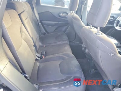 Zdjęcie 11 z 14 samochodu: 2016 JEEP CHEROKEE LATITUDE VIN:1C4PJLCB3GW172766 - miniatura