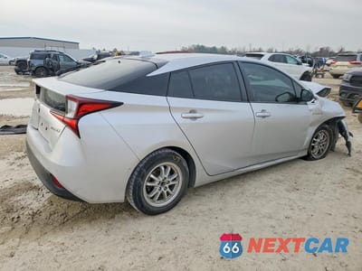 Trzecie zdjęcie samochodu z tyłu: 2020 TOYOTA PRIUS VIN:JTDKARFU5L3108797 - miniatura