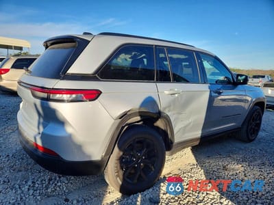 Trzecie zdjęcie samochodu z tyłu: 2024 JEEP GRAND CHEROKEE LAREDO VIN:1C4RJHAG3RC108672 - miniatura